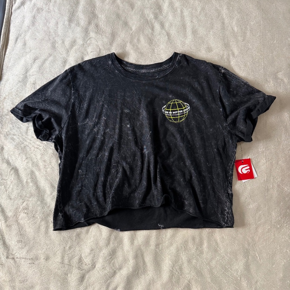 CycleBar Women's Crop Crew